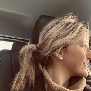 Meet your Posher, Addison